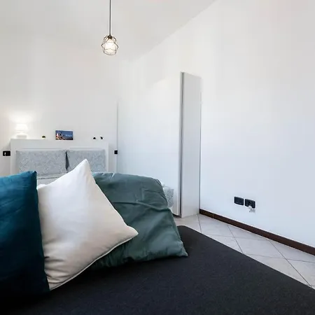 Realkasa Otto Colonne Flat